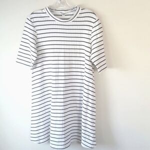 Uniqlo Stripe Pullon Midi Dress  Size L